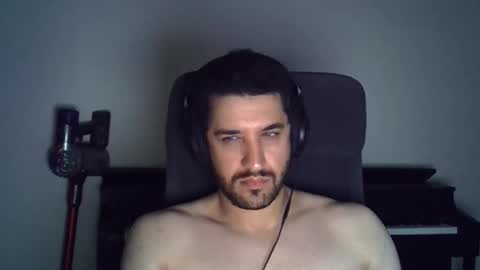 zaneygee1995 online show from April 2026 10:25:01 AM