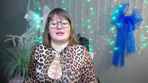 Snapshot of zannadreil chatting on November 2025 07:14:01 PM zannadreil online show from November 2025 07:14:01 PM