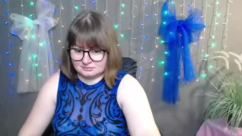 Snapshot of zannadreil chatting on November 2025 07:02:02 PM zannadreil online show from November 2025 07:02:02 PM