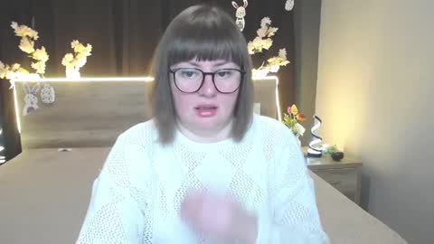 zannadreil online show from April 2026 06:16:02 PM