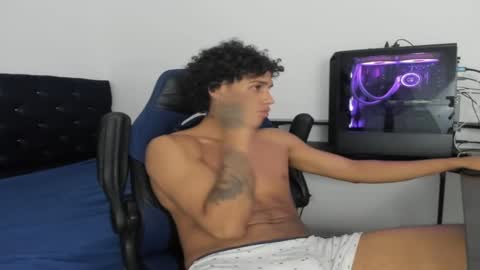 zanxley_ online show from January 2025 10:03:01 PM