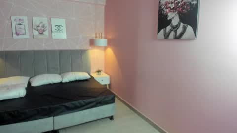 Zara Sweet  online show from January 2026 12:07:02 PM