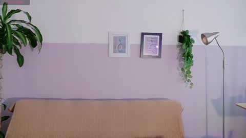 zara_fire online show from April 2026 07:44:02 PM