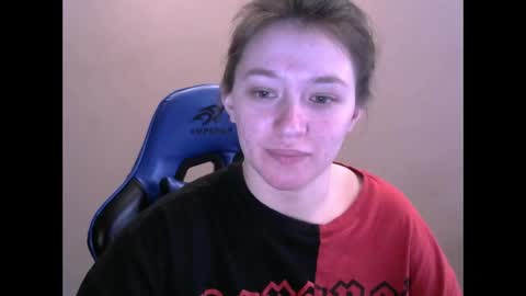 Snapshot of zara_golden chatting on January 2025 06:31:02 AM chaturcum online show from January 2025 06:31:02 AM