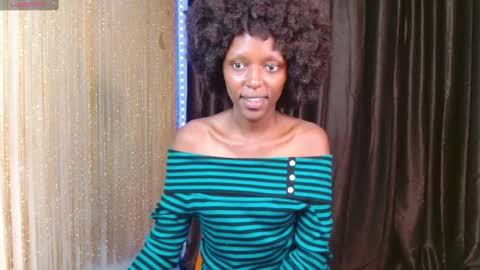 Snapshot of zara_lae chatting on March 2025 09:06:02 AM nicky online show from March 2025 09:06:02 AM