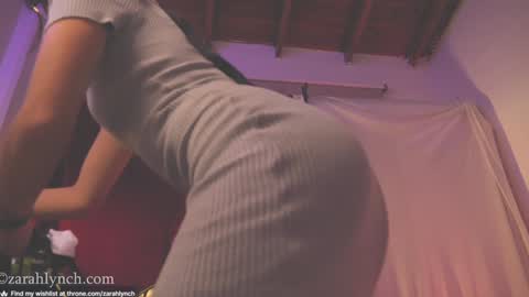 Snapshot of zarahlynch chatting on December 2024 12:12:02 AM Miss Lynch   Next show  2911 online show from December 2024 12:12:02 AM