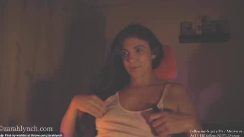 Snapshot of zarahlynch chatting on February 2025 11:50:01 PM Miss Lynch   Next show  2911 online show from February 2025 11:50:01 PM