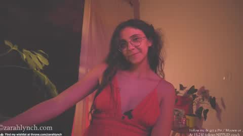 Snapshot of zarahlynch chatting on February 2025 02:40:01 AM Miss Lynch   Next show  2911 online show from February 2025 02:40:01 AM