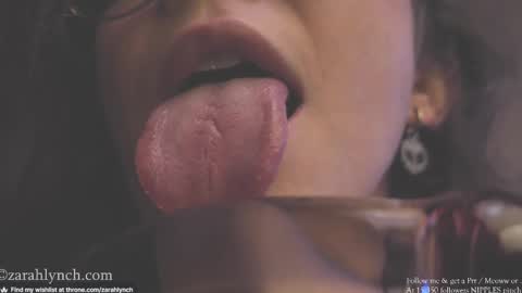 Snapshot of zarahlynch chatting on March 2025 03:35:02 AM Miss Lynch   Next show  2911 online show from March 2025 03:35:02 AM