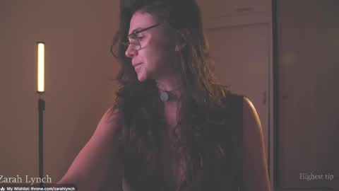 Miss Lynch   Next show  2911 online show from April 2026 12:33:01 AM