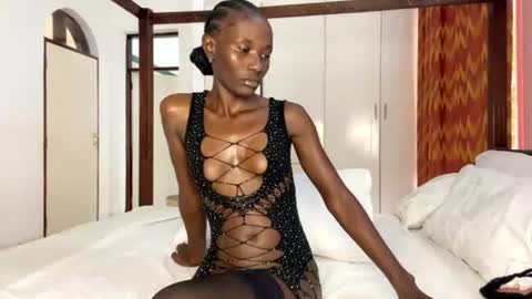Snapshot of zaria_amara chatting on July 2026 12:22:02 PM zaria_amara online show from July 2026 12:22:02 PM