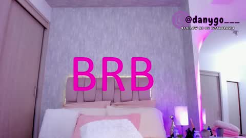 Zariana online show from February 2025 04:07:02 AM