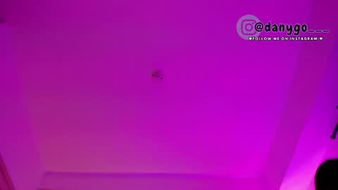 Zariana online show from February 2025 11:03:01 PM