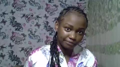 Snapshot of zarinamarlin chatting on May 2026 10:33:02 AM zarinamarlin online show from May 2026 10:33:02 AM