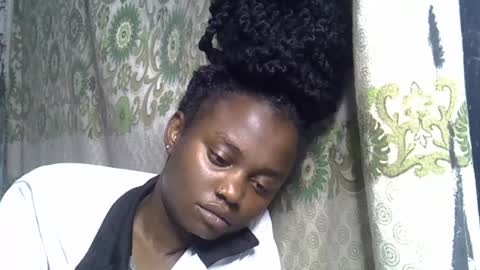 Snapshot of zarinamarlin chatting on July 2026 07:28:01 AM zarinamarlin online show from July 2026 07:28:01 AM
