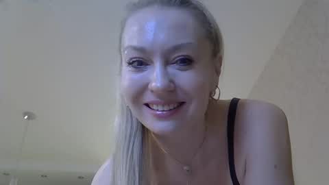 Zarina Swift online show from February 2026 04:52:01 AM