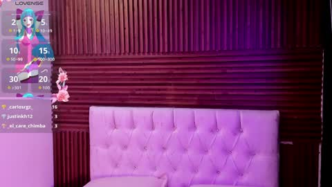 Zarina Waynne online show from March 2026 01:11:02 PM