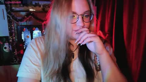 Snapshot of zayarush chatting on December 2025 01:59:02 PM zayarush online show from December 2025 01:59:02 PM