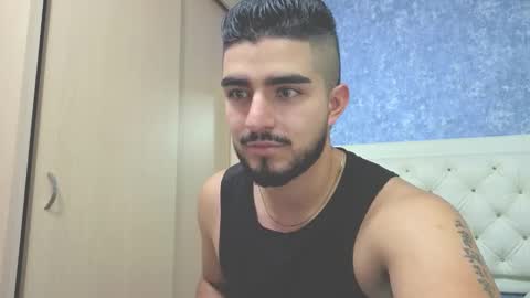 Snapshot of zayn_maximoff chatting on November 2025 11:24:01 PM ZAYN MAXIMOFF online show from November 2025 11:24:01 PM