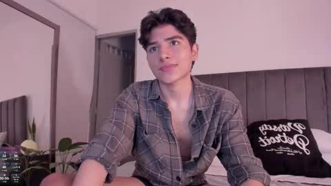 Hii im Zay.                 I save money for education. PVT Open. online show from January 2026 06:17:02 AM