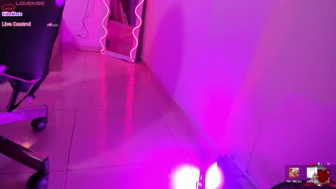 Snapshot of zayra_tay chatting on February 2026 11:48:01 AM zayra_tay online show from February 2026 11:48:01 AM