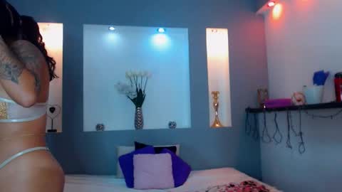 Karolyne online show from March 2026 03:16:01 PM