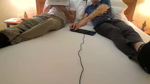 zech2455 online show from November 2025 08:58:02 PM