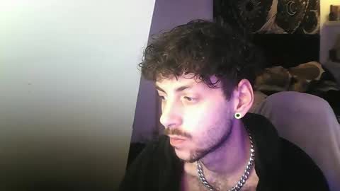 Snapshot of zedbooy chatting on November 2025 05:19:01 PM Zed online show from November 2025 05:19:01 PM