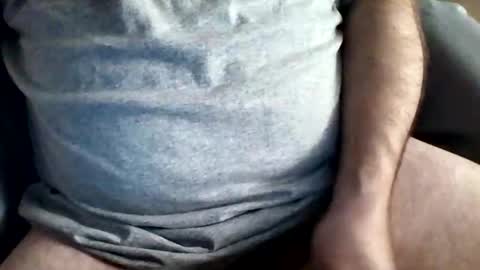 Snapshot of zeddie71 chatting on January 2025 05:37:01 PM zeddie71 online show from January 2025 05:37:01 PM