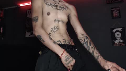 Snapshot of zeldrissss chatting on November 2025 04:50:01 PM Zeldris online show from November 2025 04:50:01 PM