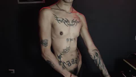 Snapshot of zeldrissss chatting on December 2025 03:19:01 PM Zeldris online show from December 2025 03:19:01 PM