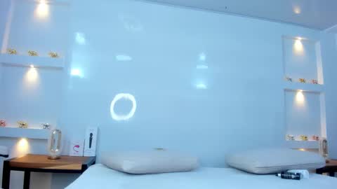 Snapshot of zenda_evans chatting on October 2025 04:15:02 AM Zenda Evans online show from October 2025 04:15:02 AM