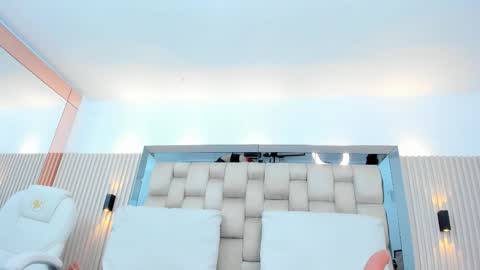 Snapshot of zenda_evans chatting on November 2025 11:18:01 PM Zenda Evans online show from November 2025 11:18:01 PM