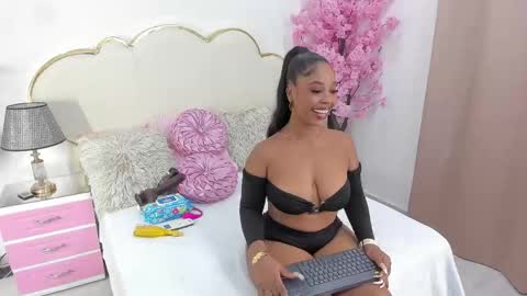 Snapshot of zendayarosse chatting on May 2026 08:50:02 PM zendayarosse online show from May 2026 08:50:02 PM