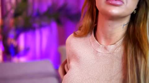 Snapshot of zenydaxbelle chatting on December 2025 11:52:02 AM Zenyda online show from December 2025 11:52:02 AM