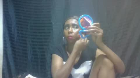 zeolineess online show from November 2025 01:35:02 PM