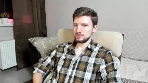 Andrew online show from December 2024 04:36:02 AM