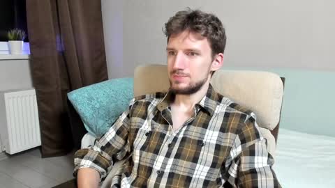 Andrew online show from December 2024 10:37:01 PM