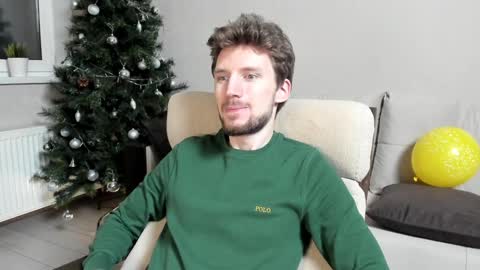 Andrew online show from December 2024 07:20:01 PM