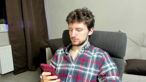 Andrew online show from January 2025 05:10:02 AM