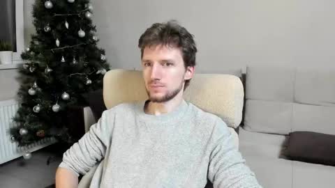 Andrew online show from December 2025 09:22:02 PM