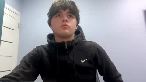 Snapshot of zeroflux_ chatting on December 2025 08:02:02 PM Arthur online show from December 2025 08:02:02 PM