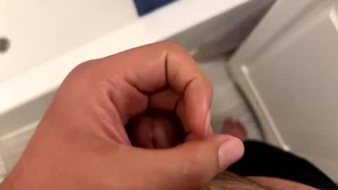 zerotwo5 online show from September 2025 07:36:01 AM