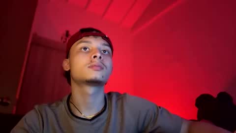 zeus online show from May 2026 10:44:02 PM