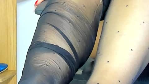 Snapshot of zhara_becherovka chatting on January 2025 10:31:01 PM Zhara online show from January 2025 10:31:01 PM