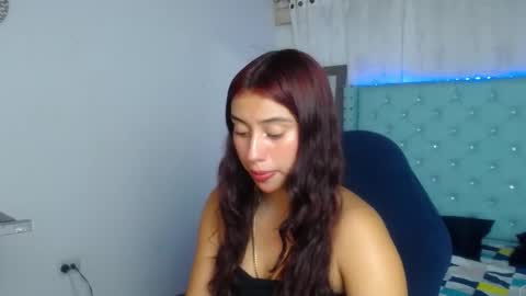 Snapshot of zharyt_sweet chatting on November 2025 12:31:02 PM Zharyt online show from November 2025 12:31:02 PM