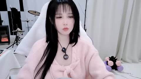 zhen online show from April 2026 04:48:01 PM