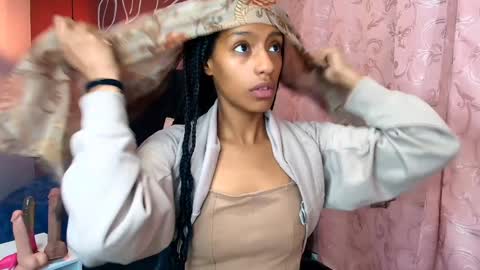 Zia Green online show from January 2025 12:21:01 PM