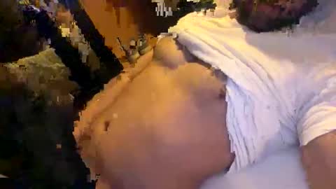 ziadzizi6677 online show from April 2026 05:48:02 AM