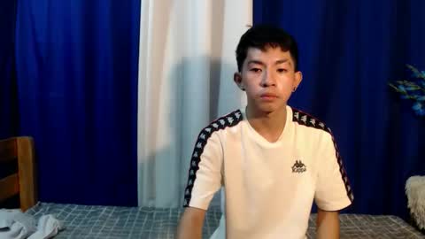 zian_smith online show from September 2025 06:47:02 AM